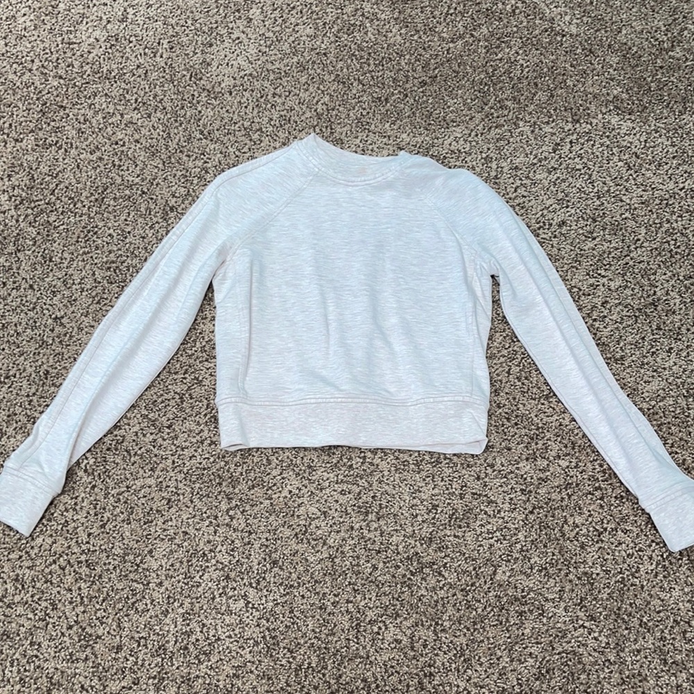 Small lululemon heavy long sleeve